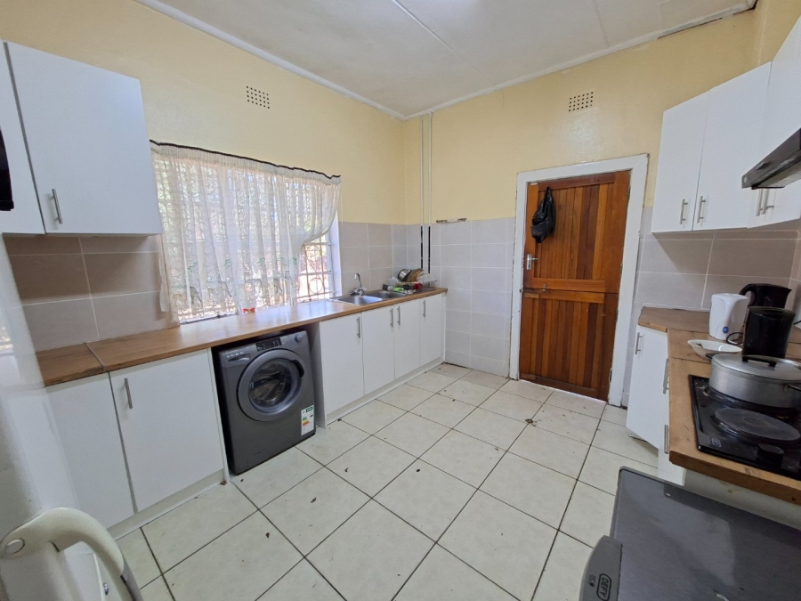 6 Bedroom Property for Sale in Park West Free State